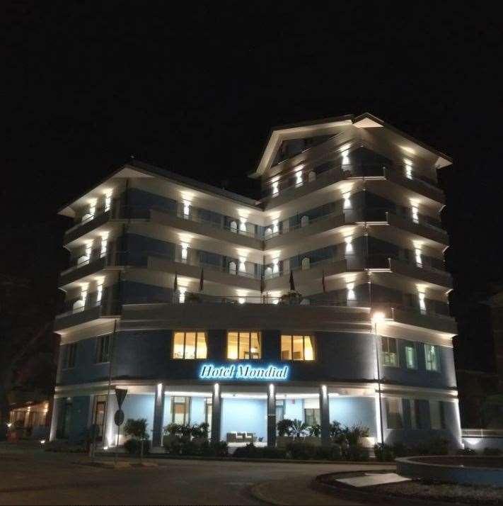 פורטו רקנאטי Hotel Mondial מראה חיצוני תמונה